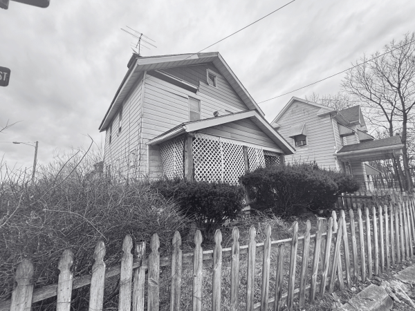 SOLD Wholesale - 1011 S Yellow Springs St, Springfield OH 45506