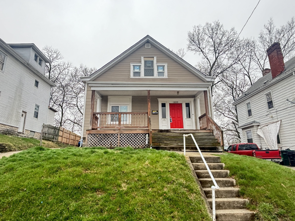 1239 Sliker Ave Cincinnati, OH 45205